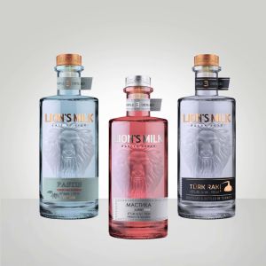 Grander Fancy Rum Bottle 880g With Debossed Embossed Lettering Logo