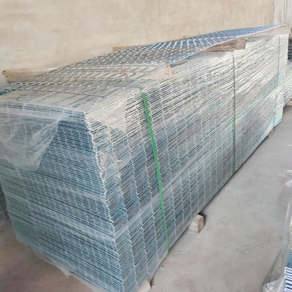 3000mm Length Welded Wire Mesh Cable Tray Q235 For Cable Laying
