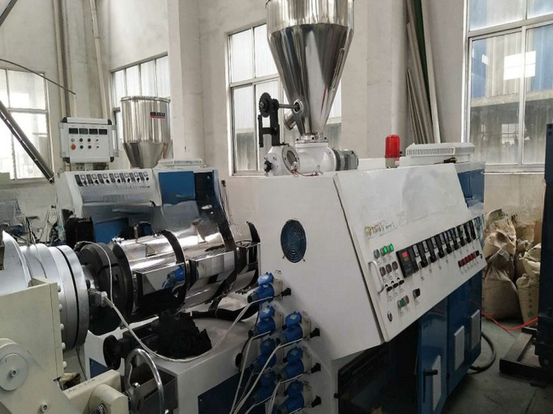 Higher Grade HDPE Water/Gas Supply Pipe Production Line