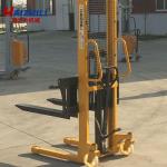 2000kg Mobile Pallet Lift For Warehouse Compact Size