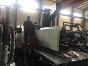 Wholesale 530 Ton Plastic Injection Molding Machine For 2 Cavities Auto Light 8.4 * 1.92 * 2.76M from china suppliers