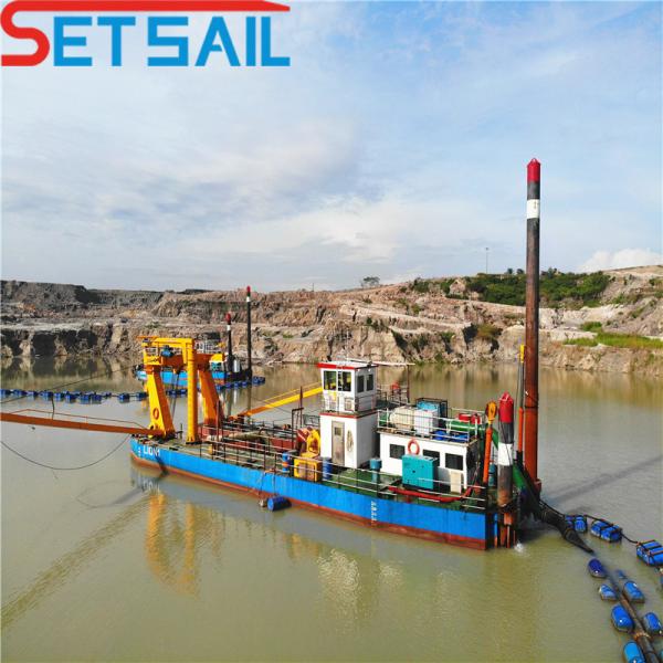 River Lake Port Reservoir Inland Waterway Cutter Suction Dredger Equipment in