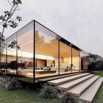 Cozy Glass Sunroom Relax Here And Enjoy The Sunshine In Utmost Comfort