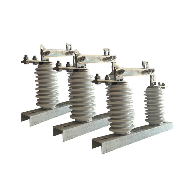 1250A 12kV-36kV Hv Disconnect Switch Durable For Protecting Or Controlling Operated Automatically/Manually