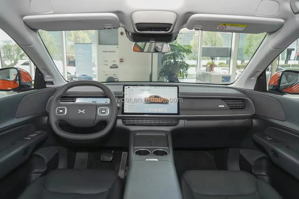 Xpeng G6 2023 580km/755km Range Electric Car with 5 Seater and 202km/h Top Speed