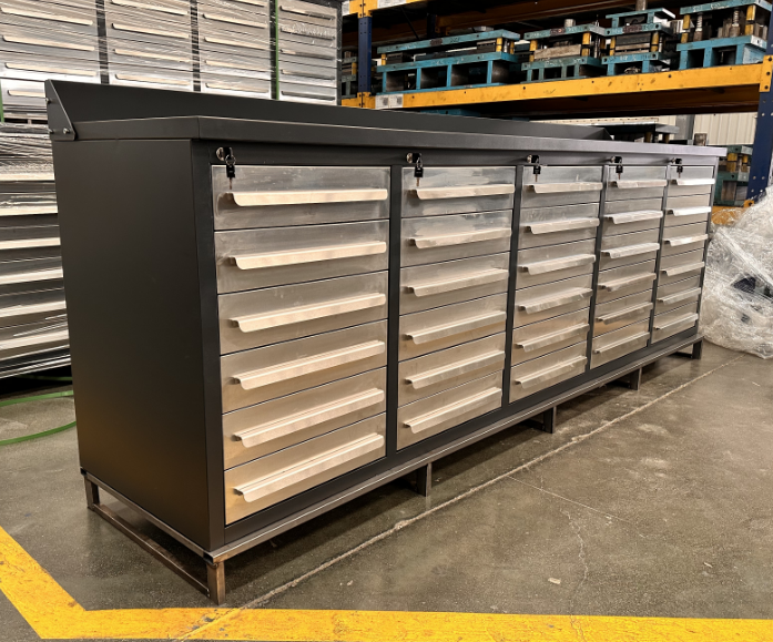 2024 Customizable Professional Workbench with Drawers and Stainless Steel Handles