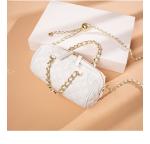 Quilted Leather Chain Strap Bags 20cm 9.5cm 10cm Moderate Hardness