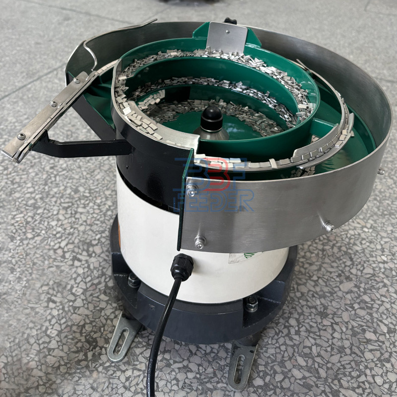 1000W Automation Devices Vibratory Feeder Metal Parts Electromagnetic