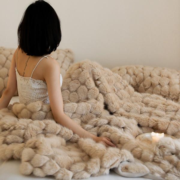 Thickened Warm Cover Blanket Albacore Fur Blanket End Soft Plush for All-Season