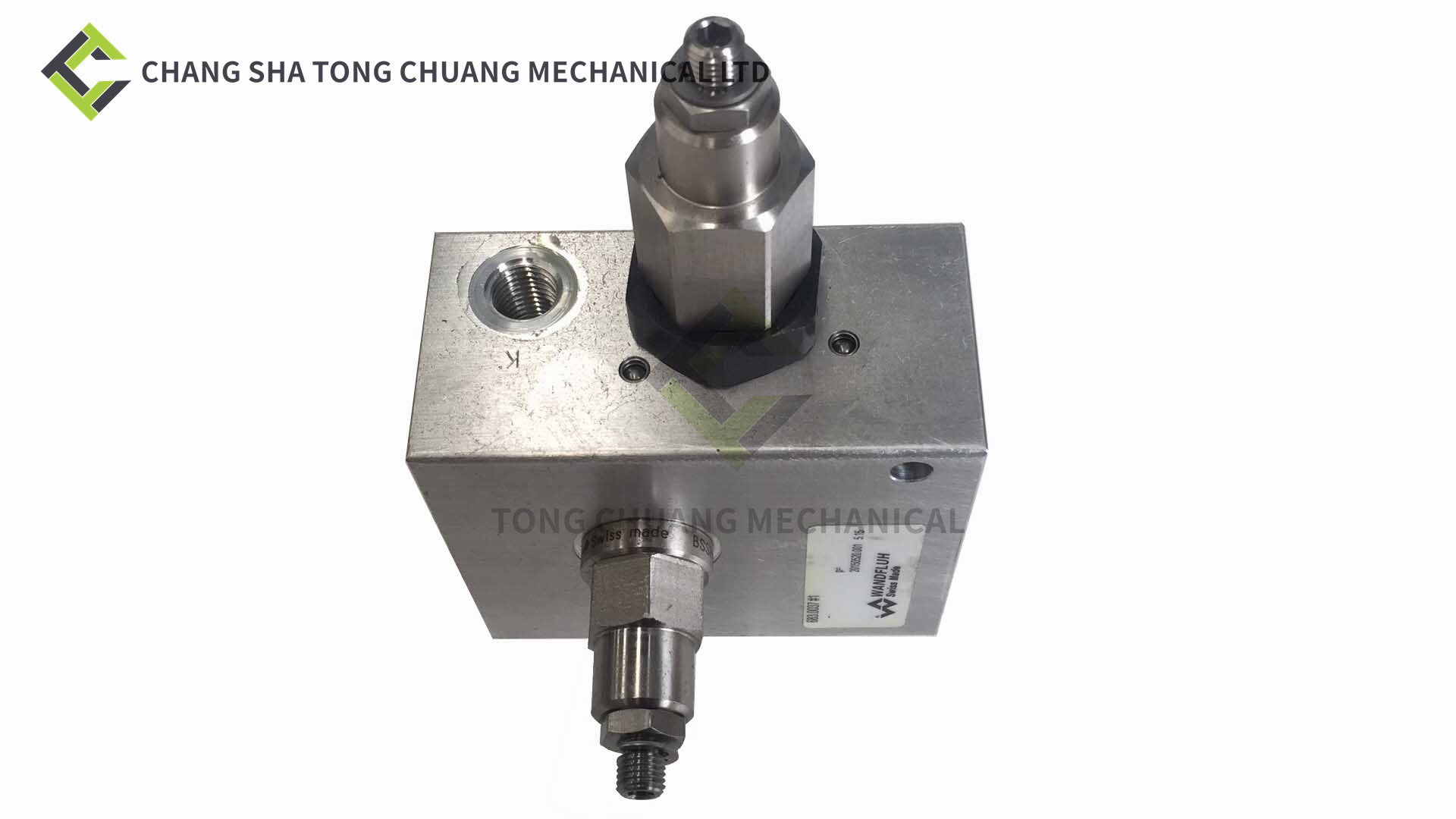 Sany Concrete Spare Parts, Main Oil Cylinder Waterproof Valve 683.0037 A810201023175