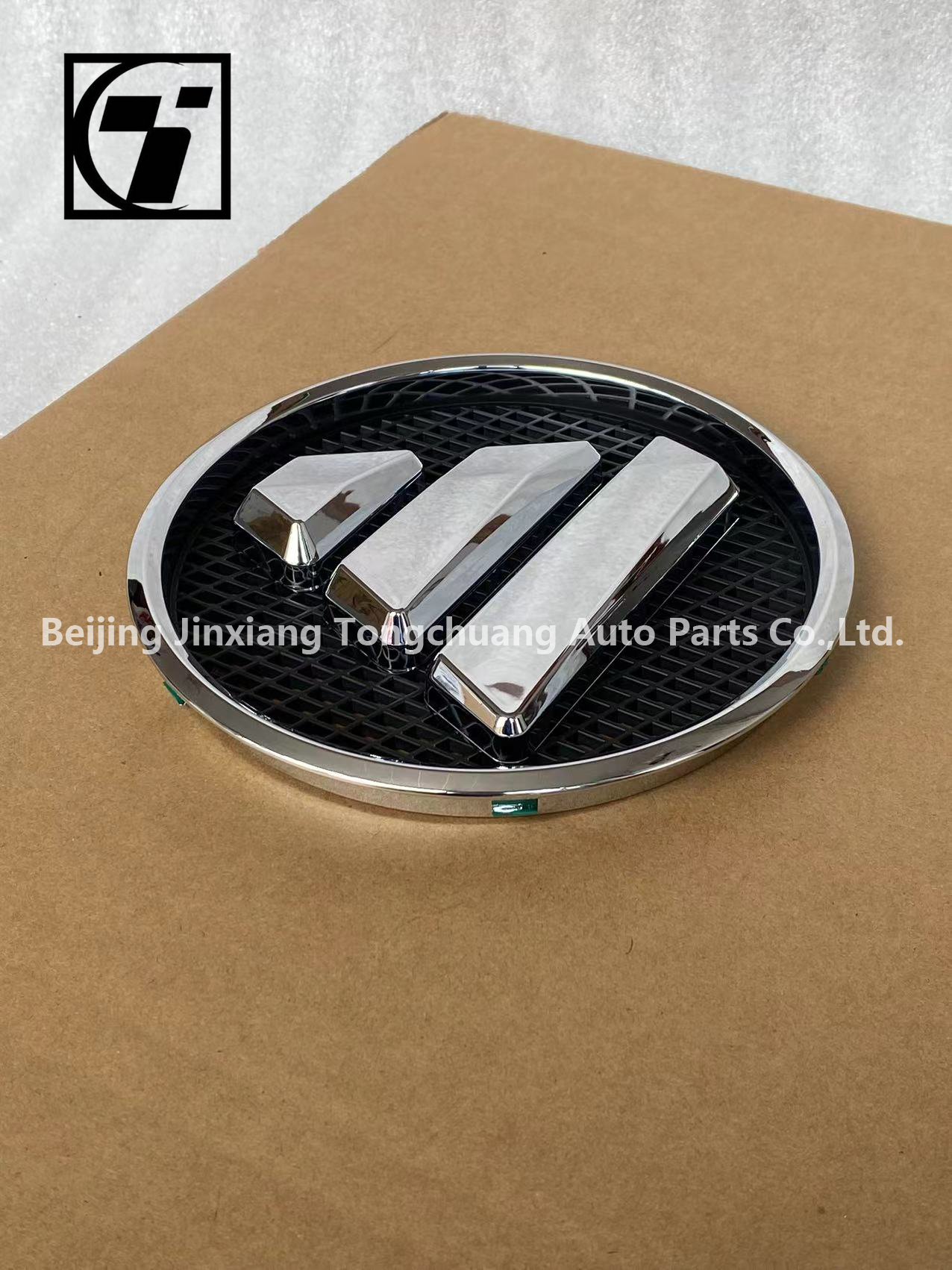 Foton Okling Tokuloku Sapmon Park Landscape Front Logo Plate P1505010002A0 24V Voltage