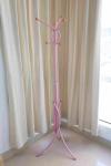 Pink Metal Entryway Coat Rack With Umbrella Stand , 2.8kg Bedroom Jacket Hanger