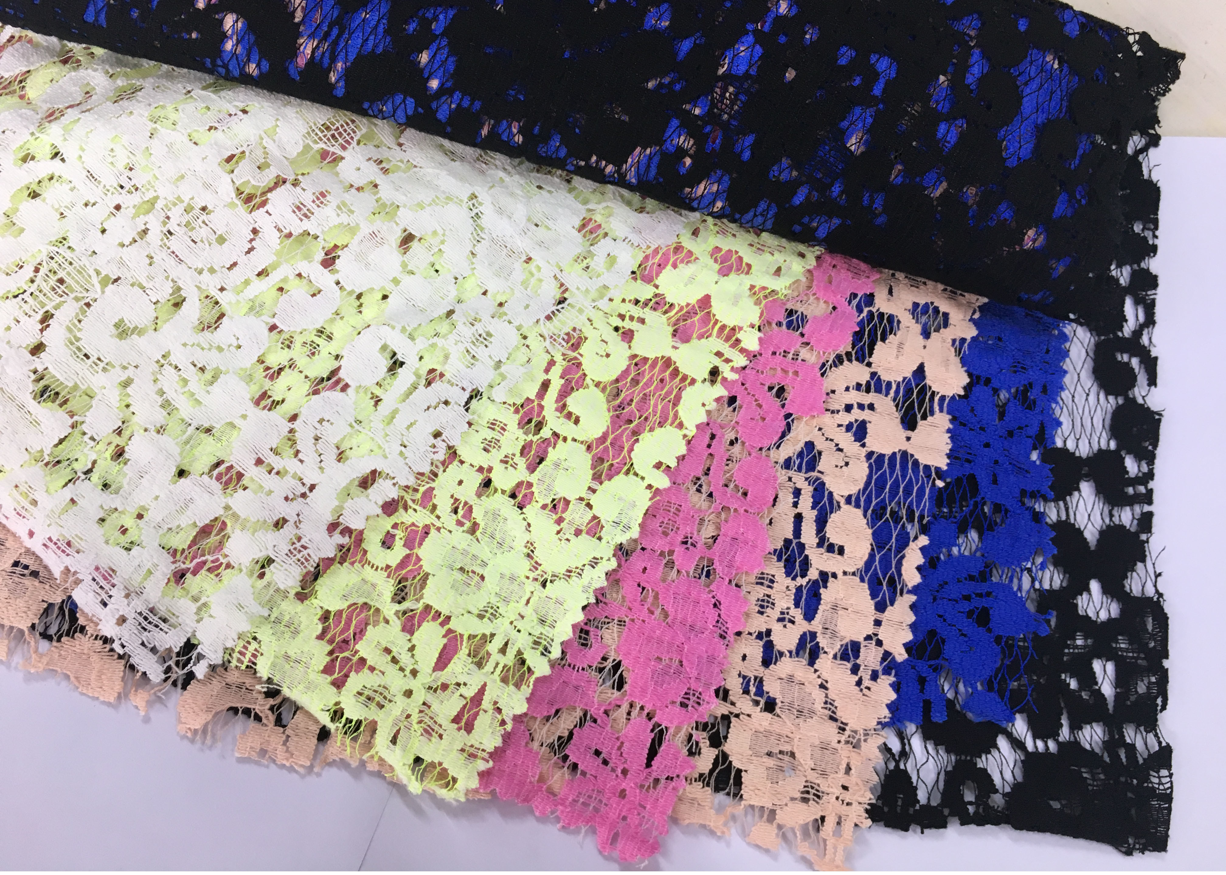 White Swiss Cotton Embroidery Lace Fabric , Cotton Lace Trim For Party