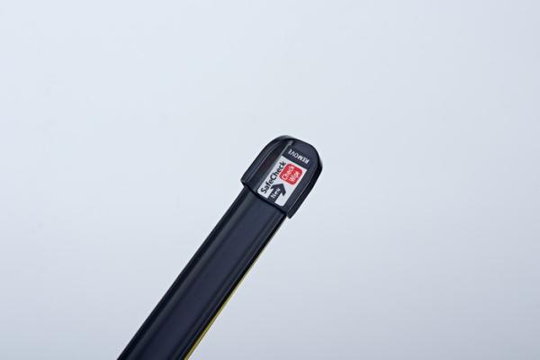 Heavy Duty Rust Windshield Wipers Corrosion Resistance Carbon Steel Boneless