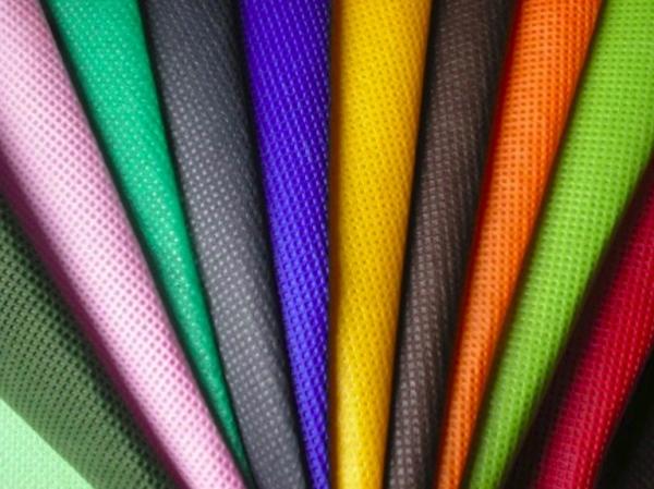 Polyester PET Spunbond Nonwoven Fabric High Temperature Resistant For Home