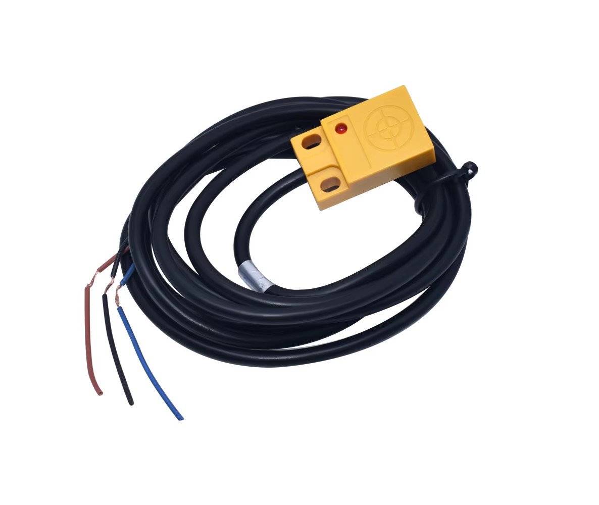 Proximity Sensor Omron TL-N20ME1 85-265V Inductive Proximity Sensor 20mm Detection Distance NPN-NO Output