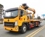 HOWO Wrecker Tow Truck 220hp , Sliding Platform Crane Recovery Truck