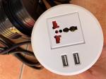 White color smart round universal power mobile USB charger tabletop power outlet