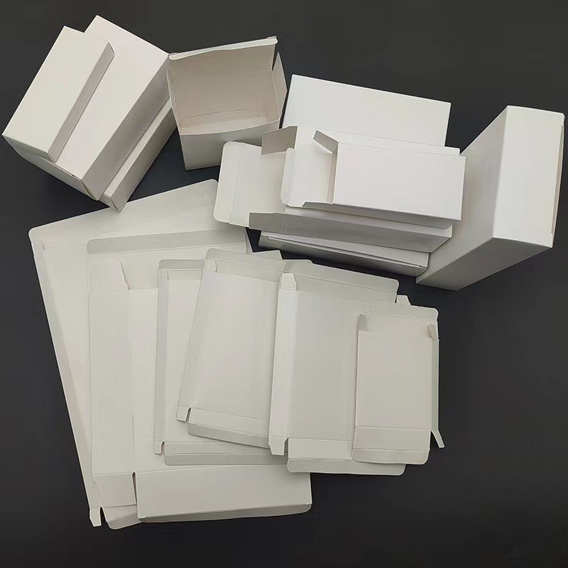 Wholesale of Various Sizes of Spot White Boxes Paperboard Corrugated Carton Box for Multi-Purpose Packaging