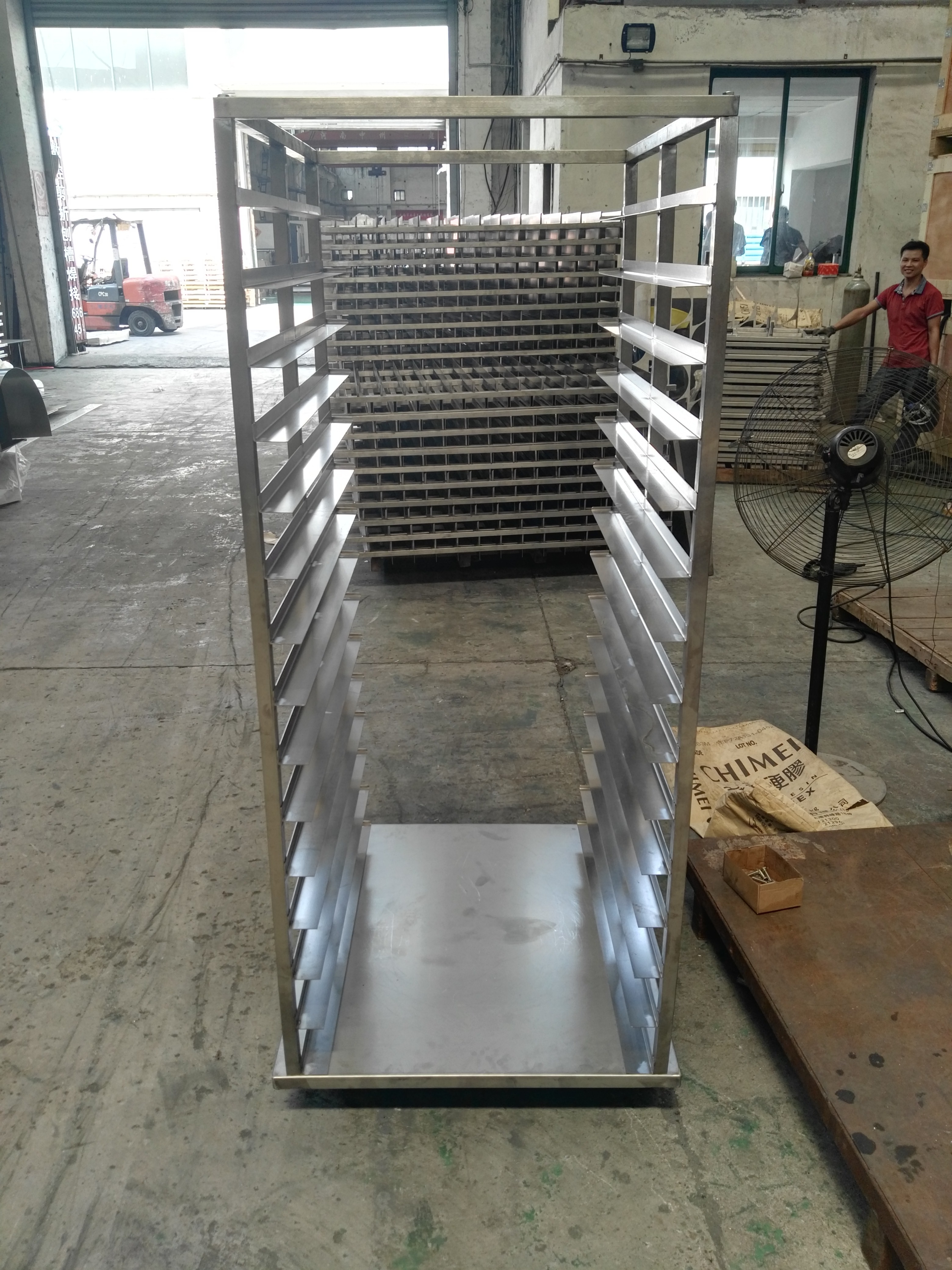 RK Bakeware China Foodservice NSF 15 Tiers MIWI Oven Stainless Steel Baking Tray Trolley