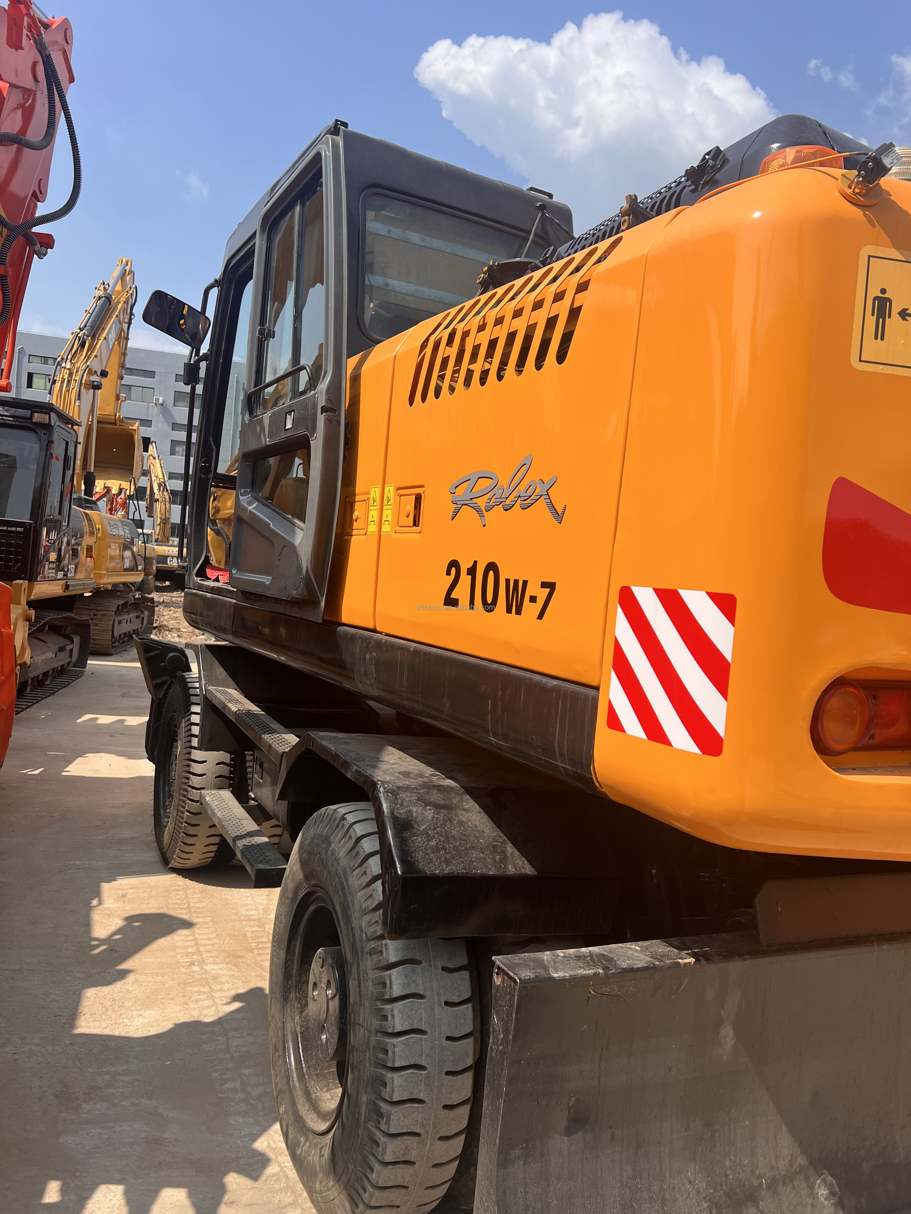 Heavy Construction Equipment Used Excavator 210 For Hyundai 21000kg