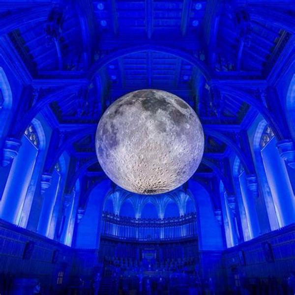 Hot Sale Led Light Giant Inflatable Moon Ball Inflatable Balloons for Event