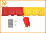 2000*800Mm Plastic Jersey Barrier / Flood Water Filled Barriers Yellow Red White