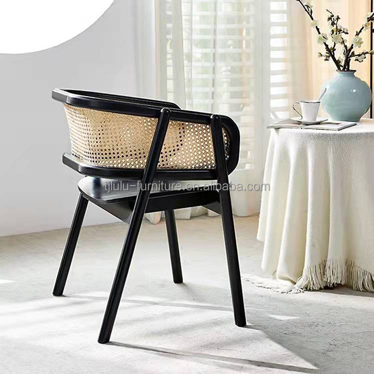 NO Folded Stylish Solid Wood Rattan Dining Chair for Living Room and Dining Room