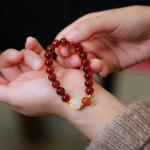 Newest Fashion Design Amber Natural Gemstone Healing Crystal Beads Bracelets