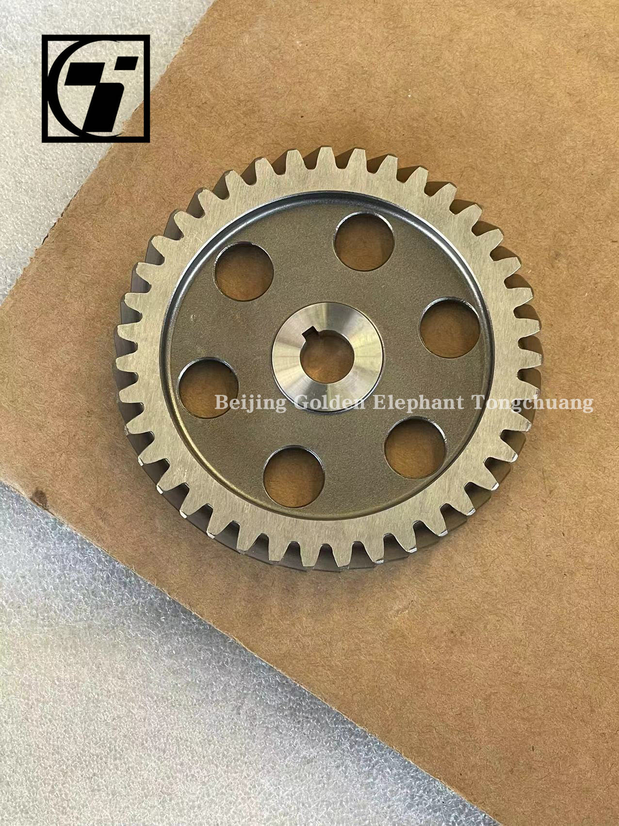 Picture Shows Foton Aumark Ojai MRT 2.5 Engine Oil Pump Gear PM40004660 Condition