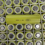 21700 lithium-ion battery cell, 5000 mAh capacity, 3C 15A discharge rate.