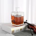 Transparent Round Flint Glass Liquor Wine Vodka Tequila Bottle with Cork Lid