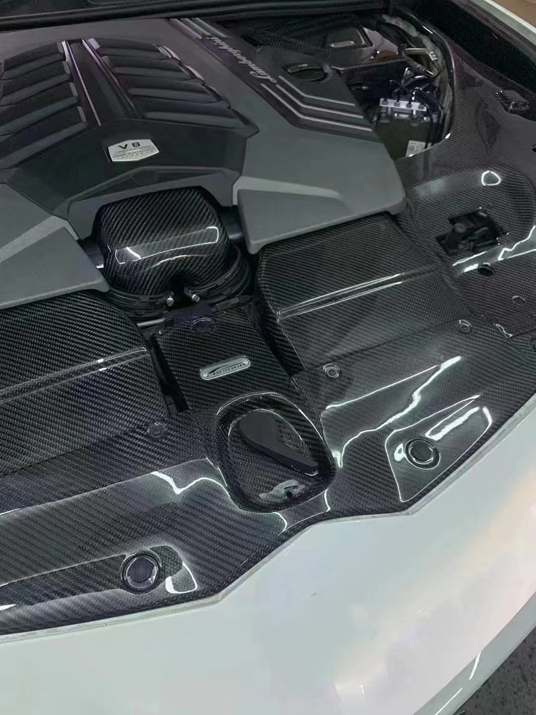 Replace Lamborghini Body Kit URUS Dry Carbon Fiber Engine Liner Shield