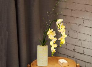 Wholesale LED simulation Phalaenopsis vase lamp interior decorator warm light small night light seven color flowers from china suppliers