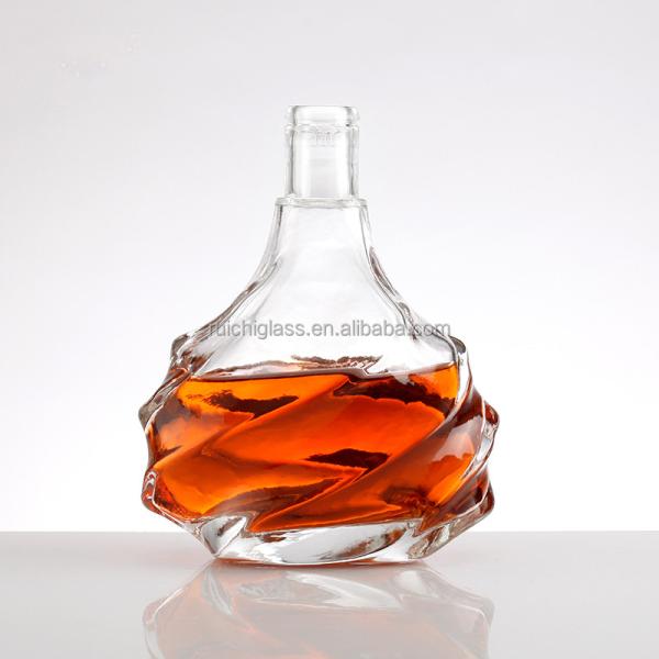 Hot Stamping Super Flint Glass Whiskey Vodka Transparent Bottles for Bar Sleek