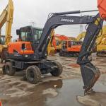 Used Doosan DX60WN Excavator with 0.2 Bucket Capacity in Shanghai Yard Good