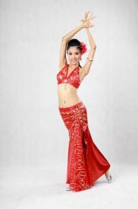 China 2pcs Halter Neck Red Metallic Belly Dance Performance Wear Bras & Skirt Belly Dance Clothes on sale