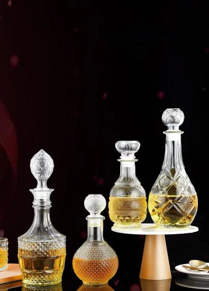 Suitable for whiskey and foreign wine bottle containers, standard carved