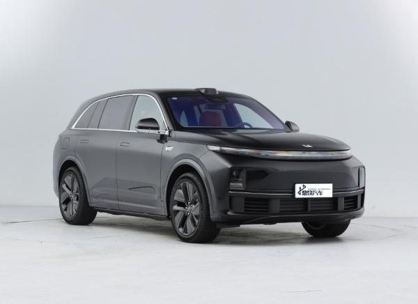 Long Range High Speed Lixiang EV Electric Car L7 Gasoline 5 Doors 6 Seaters SUV