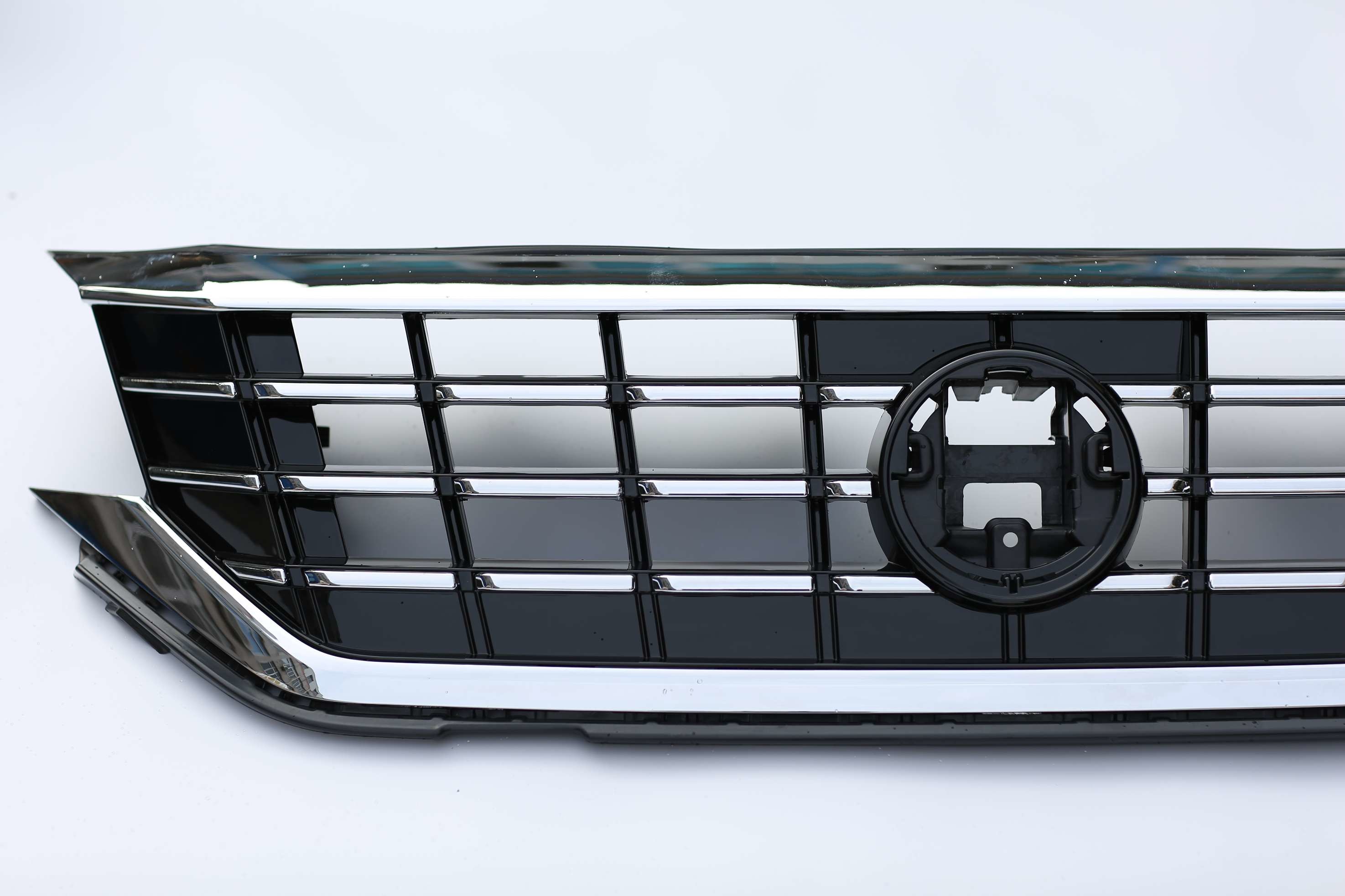 Assembly 3GB 853 651 Front Bumper Grills For 2019 2200 Vw Passat Grille