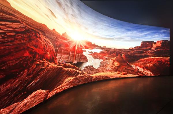 Visible Magnetic Design Flexible Led Display P2.5 Curved Advertising LED Screen