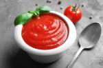 HALAL Cooking Dishes Canned Tomato Paste / Jarred Tomato Sauce With 70 %