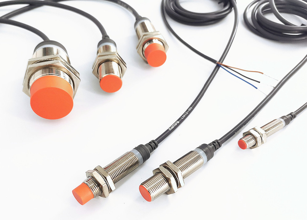 Inductive Position Sensor Switch LJ8A3-2-Z/DX DC 2-Wire NC Non Flush Type 2mm Sensing Distance Proximity Sensor