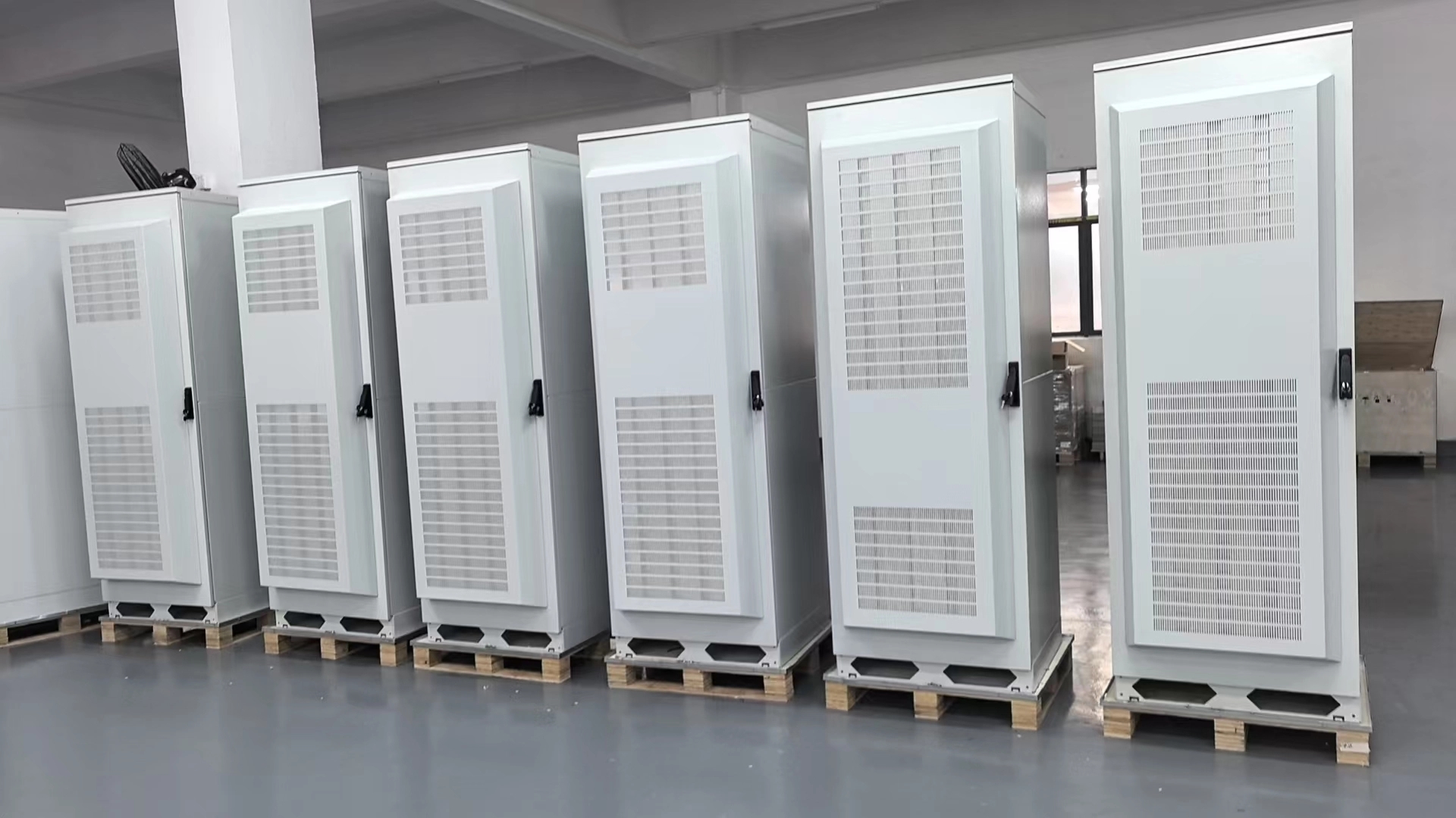 Flatpack 2 IP55 Outdoor 48V Hybrid Telecom Power System with Rectifier Solar Inverter