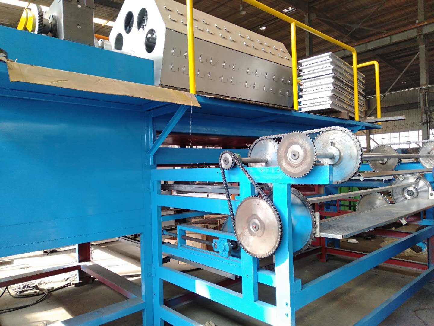 380V / 220V Egg Tray Making Machine For Waste Cardboard Processing