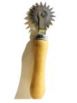 Short Wheel Embedder Beehive Tools Wooden Handle Big Wheel Gear Embedder