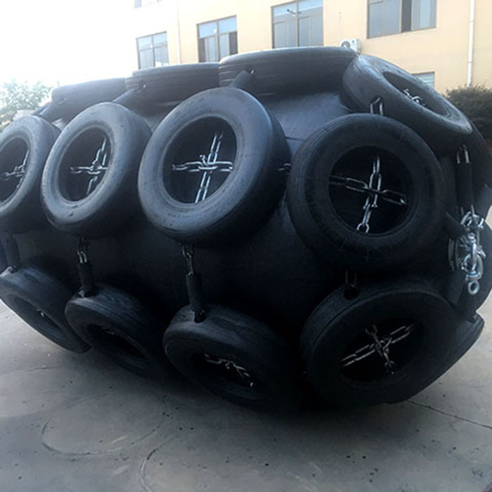 Flexibility Cylindrical Pneumatic Marine Fender / Airbag Rubber Fender With Tensile and Low Abrasion
