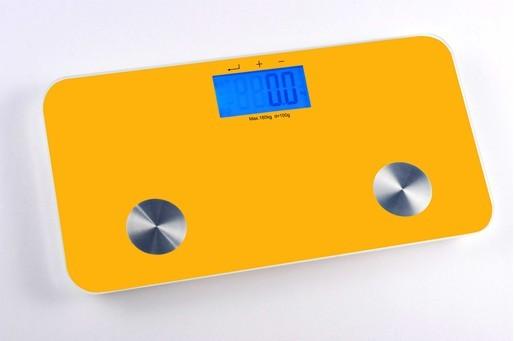 2 * 3v CR2032 li battery, 6mm tempered glass Digital Body Fat Scales with CE,