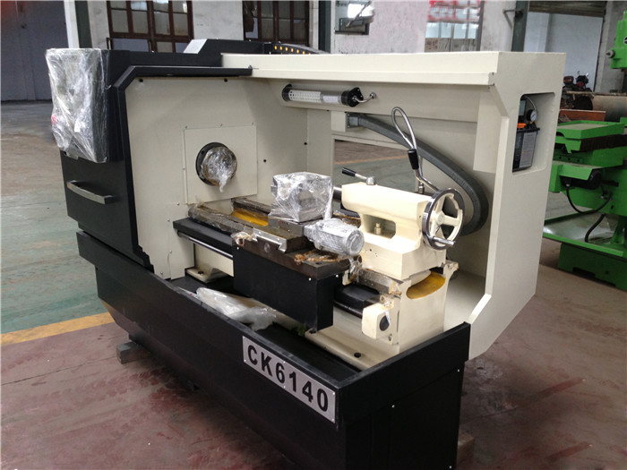 CK6140 Metal Cnc Lathe Machine Lathe Price GSK Control System