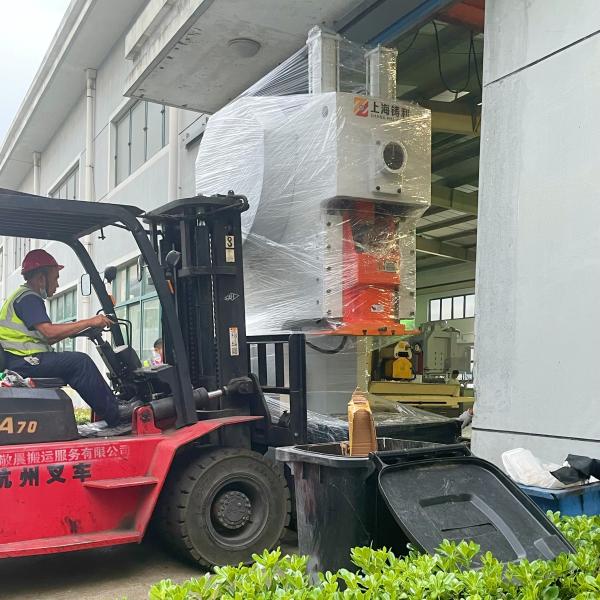 Aluminium Foil Food Container Making Machine Zl-T63 India 650ml With Automatic